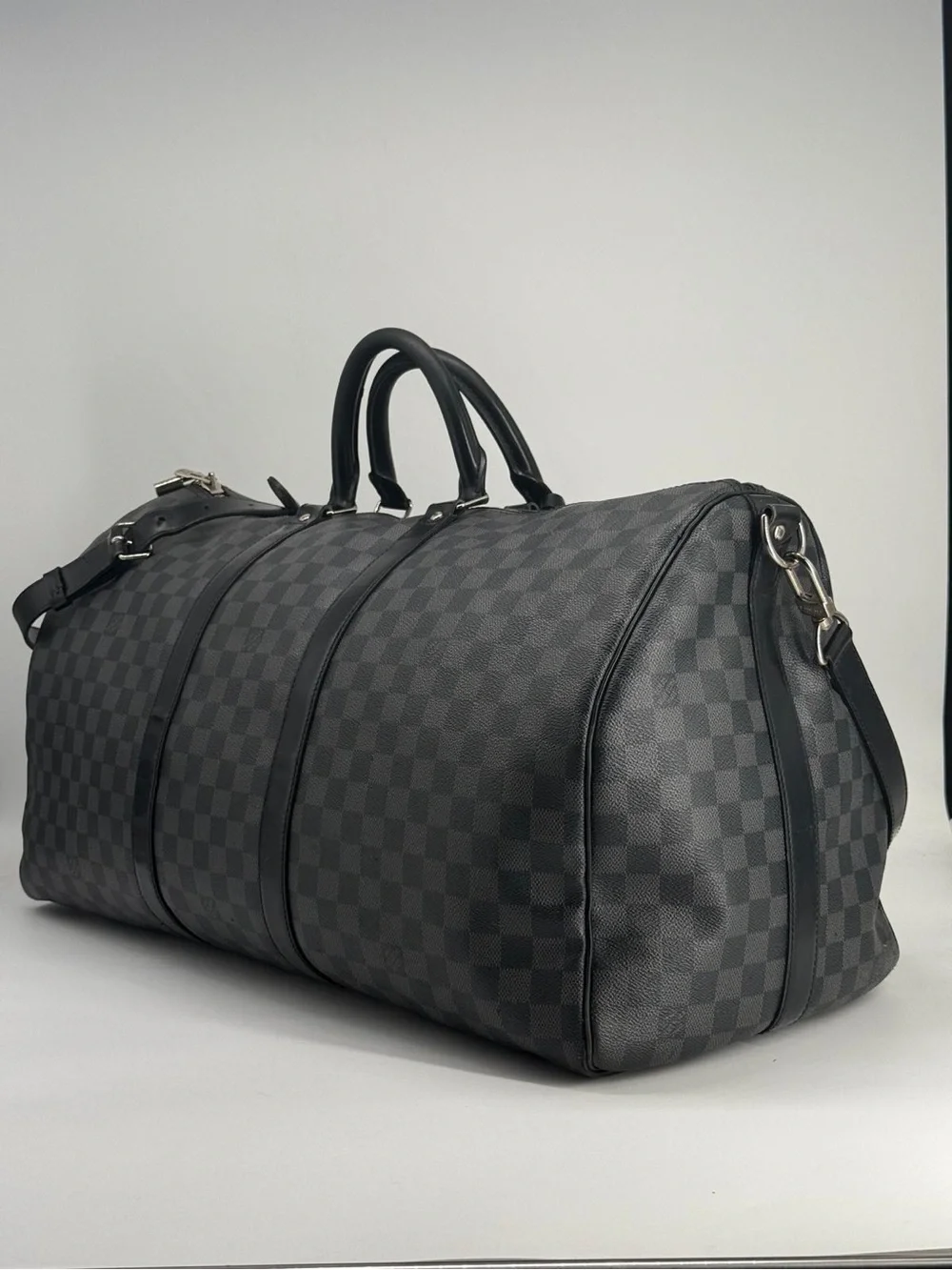 Louis Vuitton Keepall Bandouliere 55 Damier Graphite Canvas Duffle Bag
